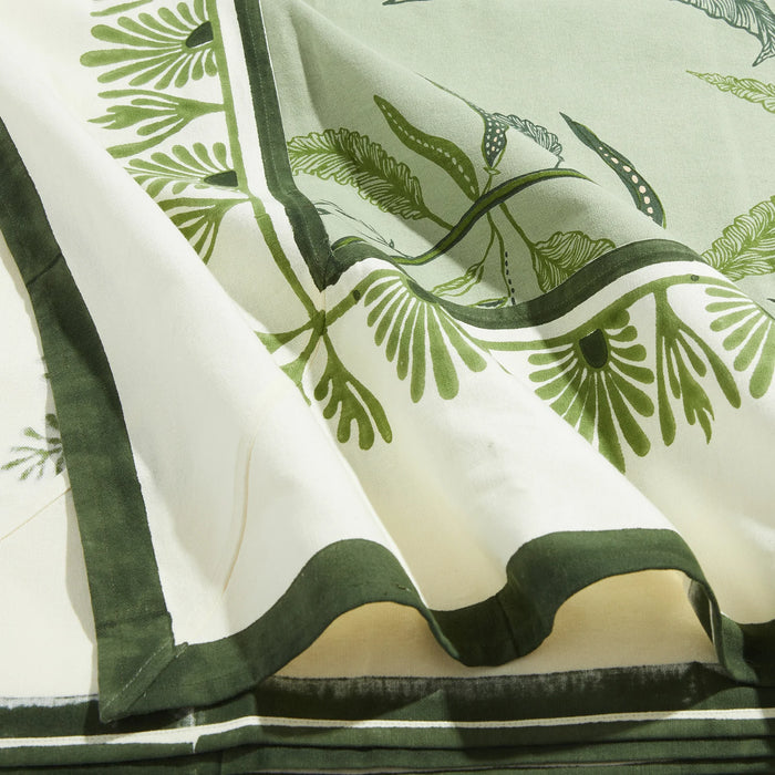 Maison V - Tuileries Tablecloth